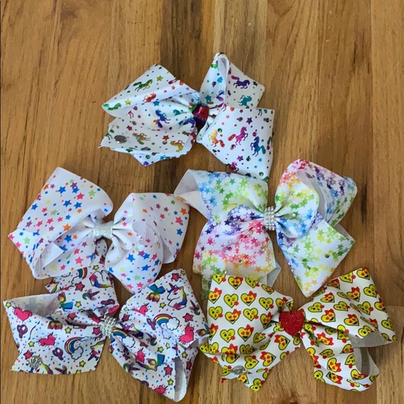 Jojo Bows - Picture 1 of 2